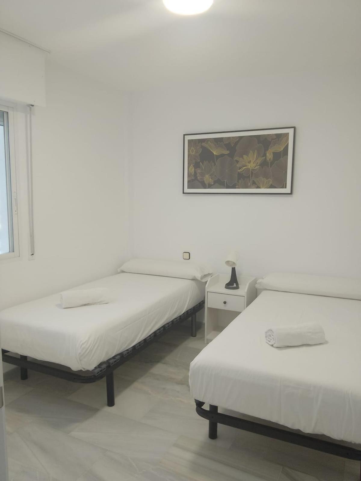 Fuengirola Puerto 2 Room & Parking Extérieur photo