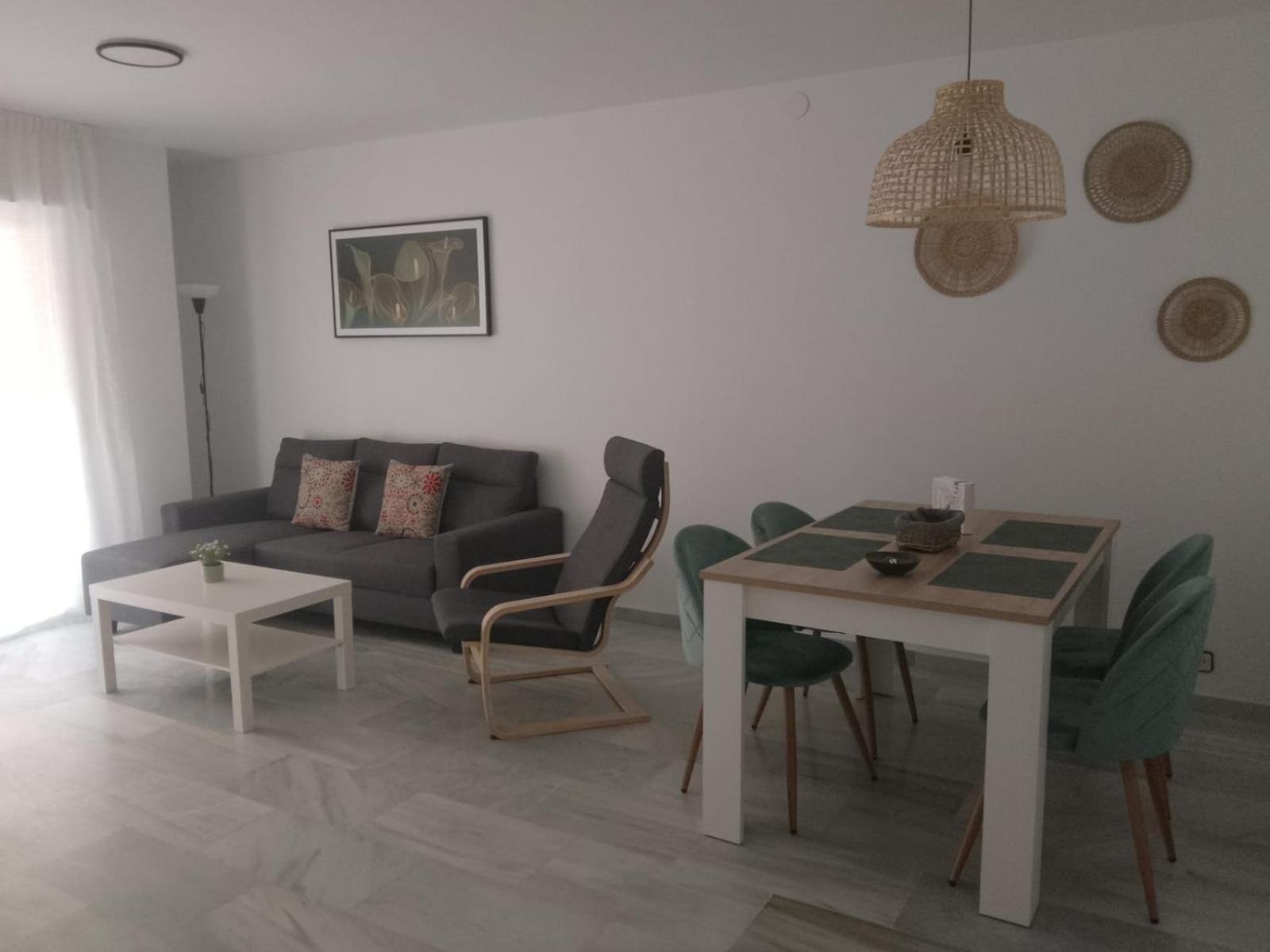 Fuengirola Puerto 2 Room & Parking Extérieur photo